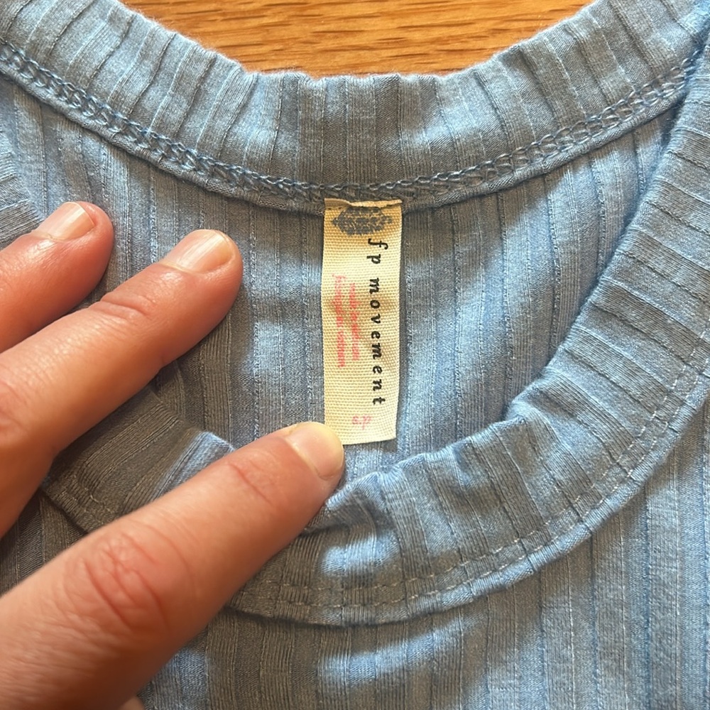 2 Free People blissed out tanks, both size small. Excellent condition- worn once - Picture 5 of 6